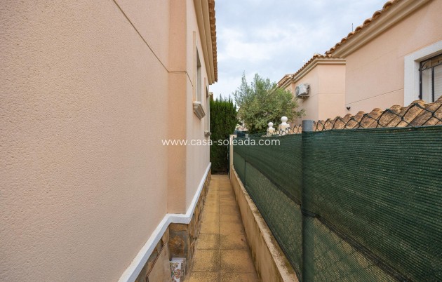 Herverkoop - Villa - Orihuela Costa - Villamartín