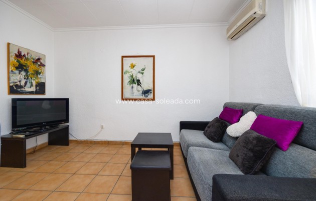 Herverkoop - Herenhuis - Torrevieja - La Siesta