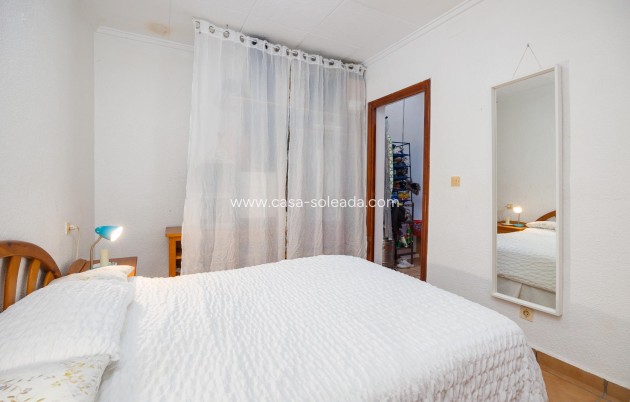 Herverkoop - Herenhuis - Torrevieja - La Siesta