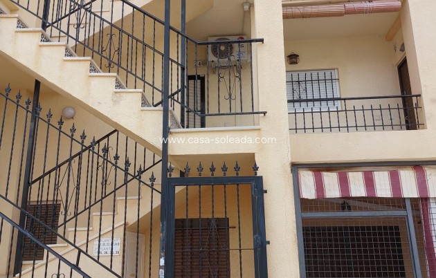 Herverkoop - Appartement / flat - Torrevieja - Punta Prima