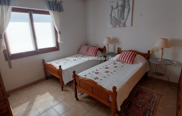 Herverkoop - Appartement / flat - Torrevieja - Punta Prima