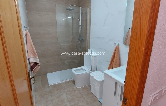 Herverkoop - Appartement / flat - Torrevieja - Punta Prima