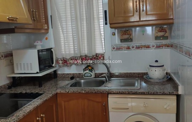 Herverkoop - Appartement / flat - Torrevieja - Playa del Cura