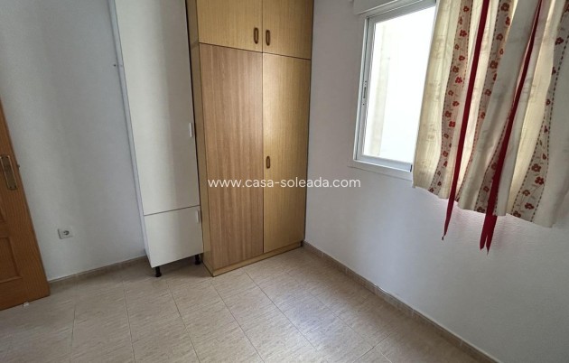 Resale - Apartment / flat - Torrevieja - Costa Blanca