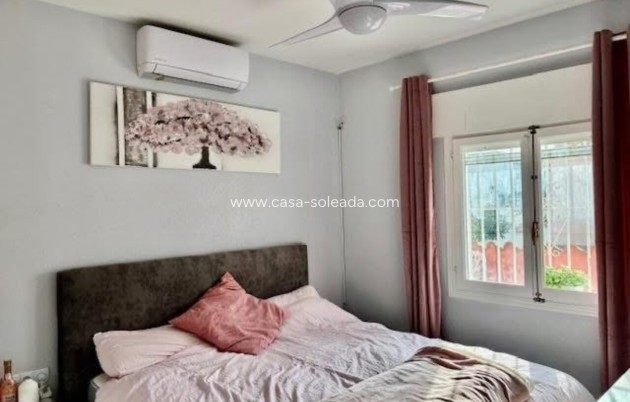 Herverkoop - Villa - Playa Flamenca - Costa Blanca