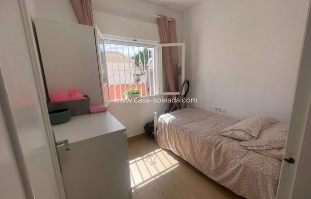 Herverkoop - Villa - Playa Flamenca - Costa Blanca