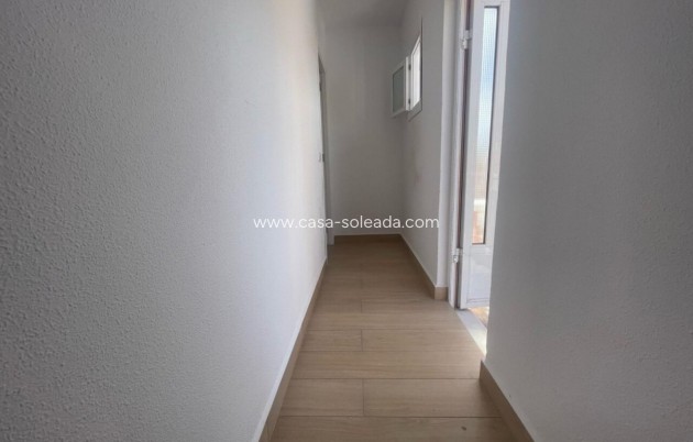 Herverkoop - Villa - Playa Flamenca - Costa Blanca
