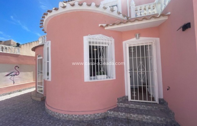 Herverkoop - Villa - Playa Flamenca - Costa Blanca