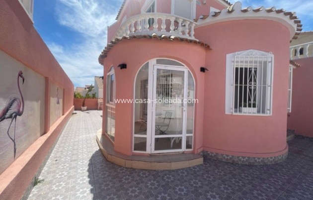 Herverkoop - Villa - Playa Flamenca - Costa Blanca