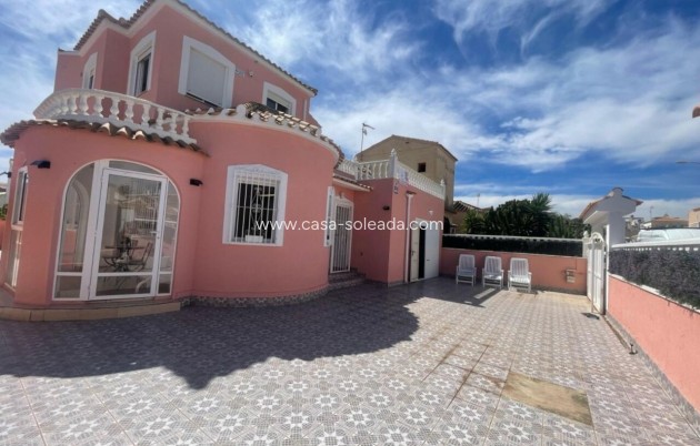 Herverkoop - Villa - Playa Flamenca - Costa Blanca