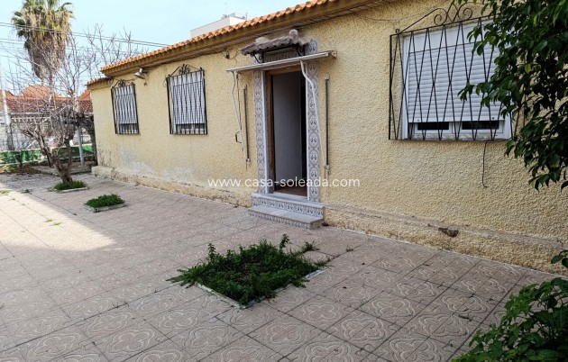 Herverkoop - Country Property/Finca - Torrevieja - Nueva Torrevieja
