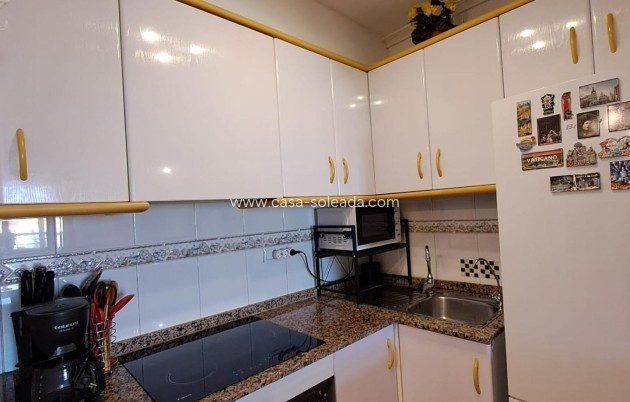 Herverkoop - Appartement / flat - Torrevieja - Aguas nuevas