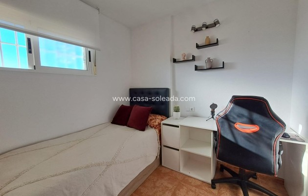 Herverkoop - Appartement / flat - Torrevieja - Aguas nuevas