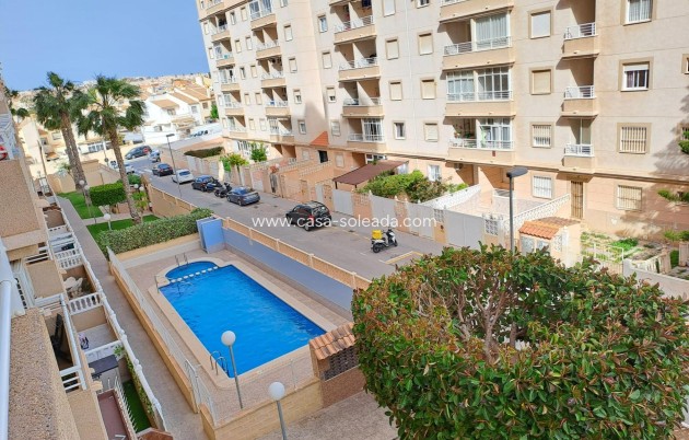Herverkoop - Appartement / flat - Torrevieja - Aguas nuevas