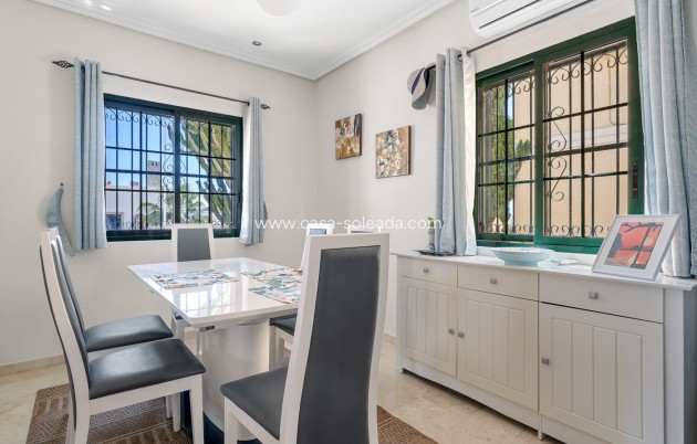 Wiederverkauf - Villa - Orihuela Costa - Costa Blanca