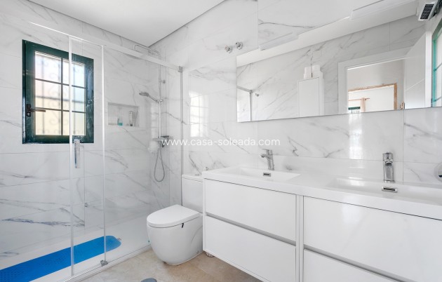 Wiederverkauf - Villa - Orihuela Costa - Costa Blanca