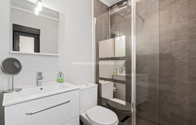 Herverkoop - Villa - Orihuela Costa - Costa Blanca