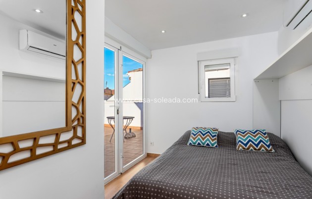 Herverkoop - Villa - Orihuela Costa - Costa Blanca