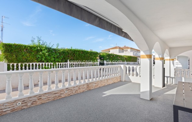 Herverkoop - Villa - Orihuela Costa - Costa Blanca