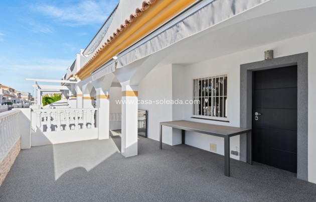 Herverkoop - Villa - Orihuela Costa - Costa Blanca