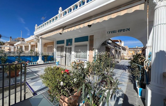 Wiederverkauf - Stadthaus - Torrevieja - La Mata