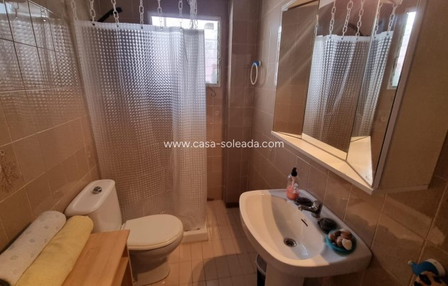 Herverkoop - Appartement / flat - Torrevieja - Habaneras