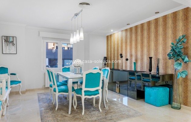 Revente - Villa - Jacarilla