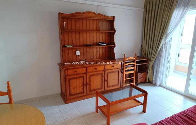 Herverkoop - Appartement / flat - Torrevieja - Acequion