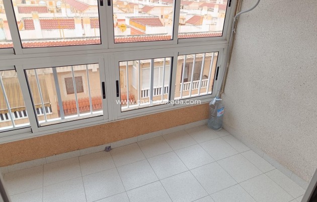Herverkoop - Appartement / flat - Torrevieja - Acequion