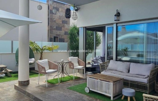 Herverkoop - Villa - Orihuela Costa - Villamartín