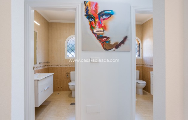 Resale - Bungalow - Los Montesinos