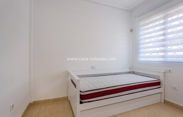 Resale - Bungalow - Los Montesinos