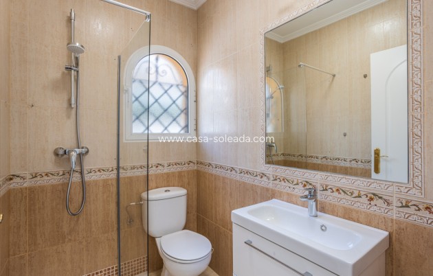 Resale - Bungalow - Los Montesinos
