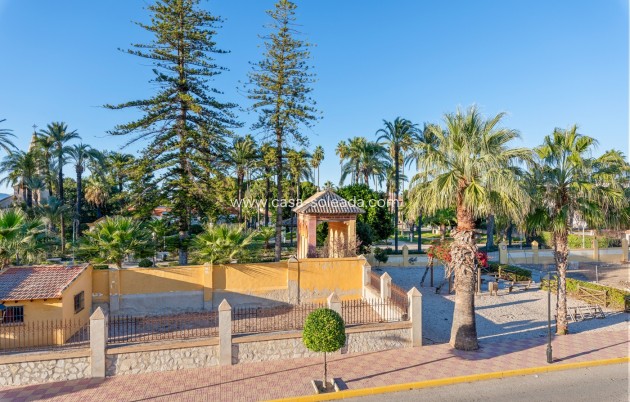 Revente - Villa - Jacarilla