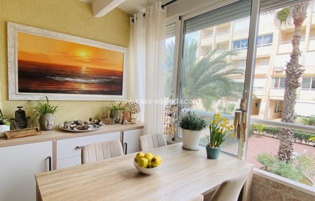 Resale - Apartment / flat - Torrevieja