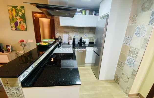 Resale - Apartment / flat - Torrevieja