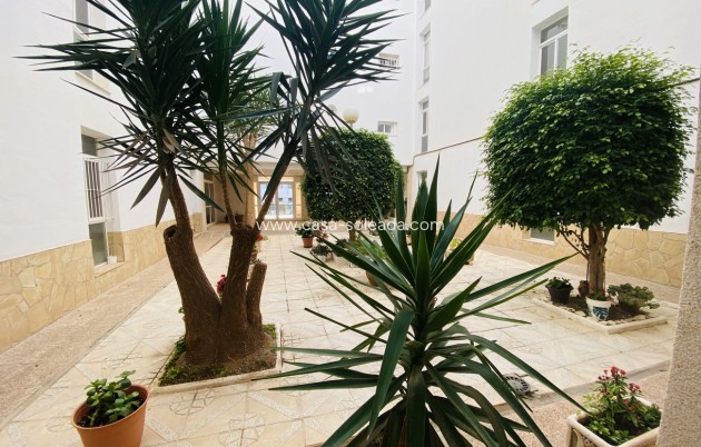Resale - Apartment / flat - Torrevieja