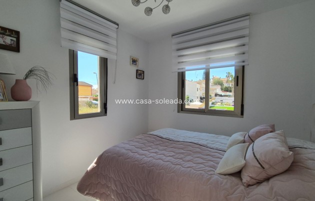 Resale - Villa - Torrevieja - Costa Blanca