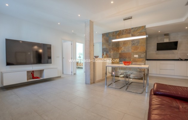 Herverkoop - Appartement / flat - Villamartin - Costa Blanca