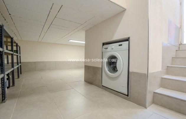 Herverkoop - Appartement / flat - Villamartin - Costa Blanca