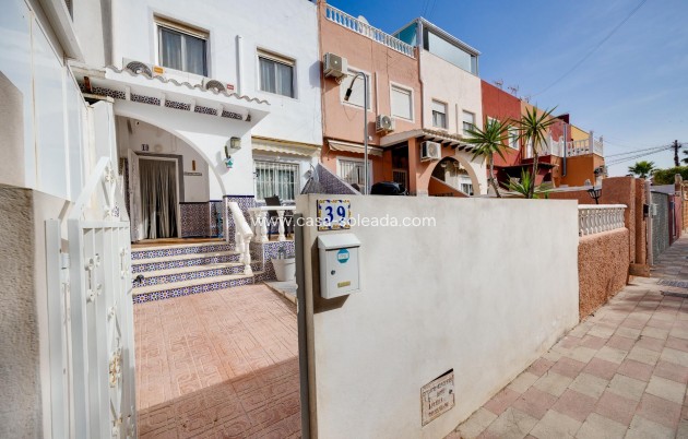 Resale - Apartment / flat - Torrevieja - San Luis