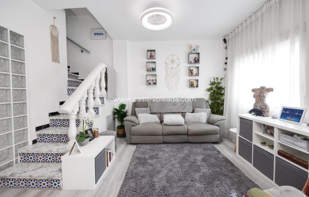Resale - Apartment / flat - Torrevieja - San Luis