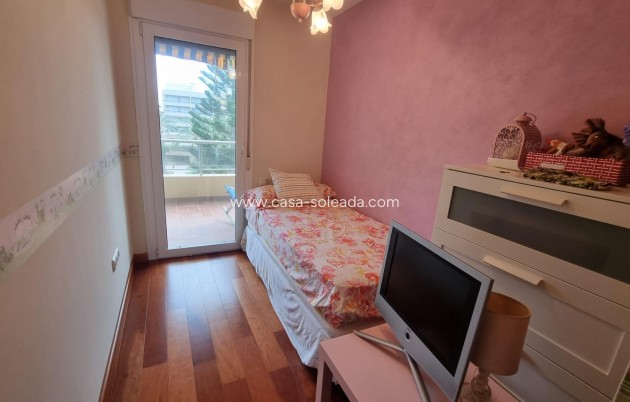 Herverkoop - Appartement / flat - Torrevieja - Playa de los Locos