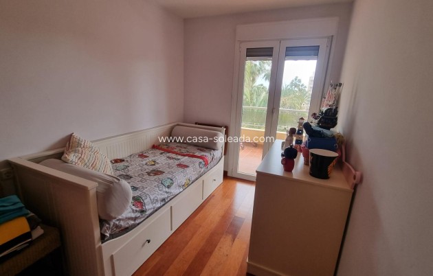 Herverkoop - Appartement / flat - Torrevieja - Playa de los Locos