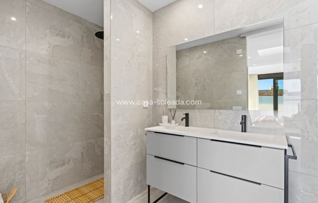 Nouvelle construction - Villa - Polop