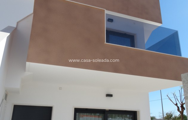 Obra nueva - Bungalow - Pilar de la Horadada