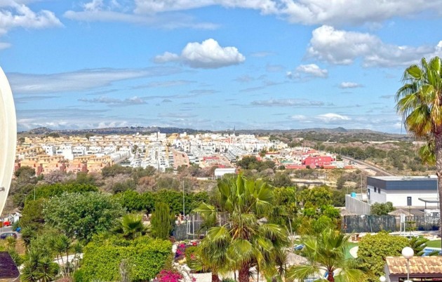 Herverkoop - Villa - Orihuela Costa - Los Altos