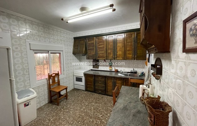 Herverkoop - Villa - Crevillente - Inland