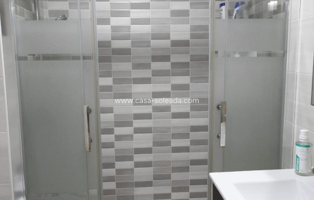 Herverkoop - Appartement / flat - Torrevieja - Playa del Cura