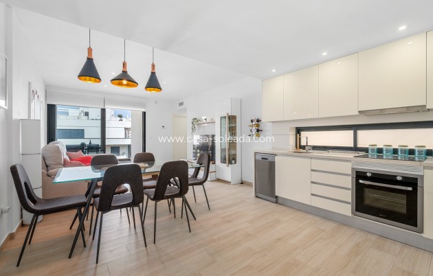 Wiederverkauf - Wohnung - Orihuela Costa - Costa Blanca